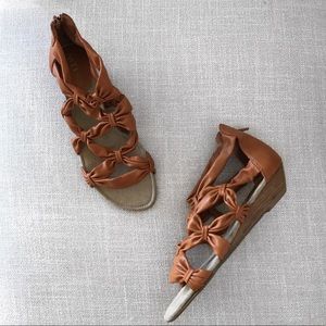 Women’s Brown Vegan Leather Knotted Wedge Sandals Size 6 NWT